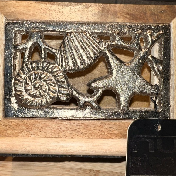 Seashell themed Wood and Stainless Steel Napkin Holder Brand-Nu Steel India - Picture 6 of 7